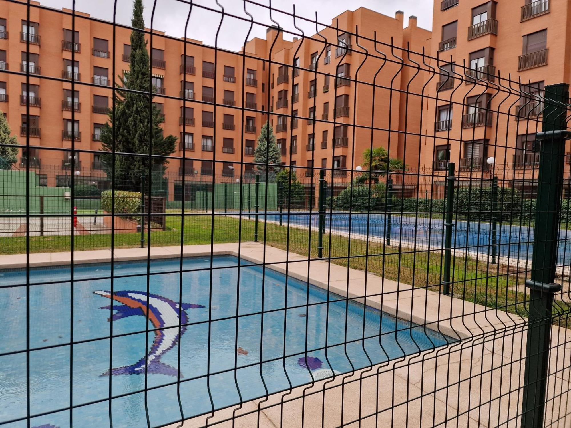 Samaniego, Piscina Y Garaje Junto Civitas Metropolitano Y Aeropuerto Madrid Ngoại thất bức ảnh
