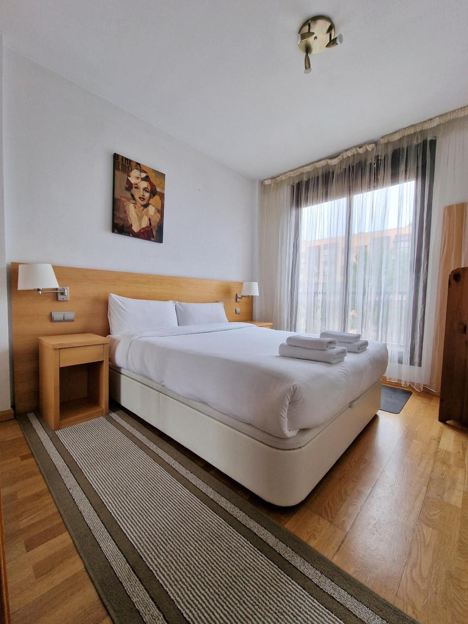 Samaniego, Piscina Y Garaje Junto Civitas Metropolitano Y Aeropuerto Madrid Ngoại thất bức ảnh